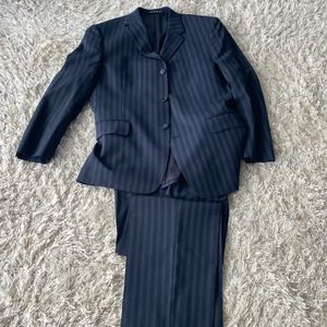 Guy Laroche navy pin striped suit